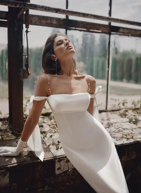 Luolandi Simple Sheath Off-The-Shoulder Ankle-Length Satin Wedding Dresses White Without Gloves