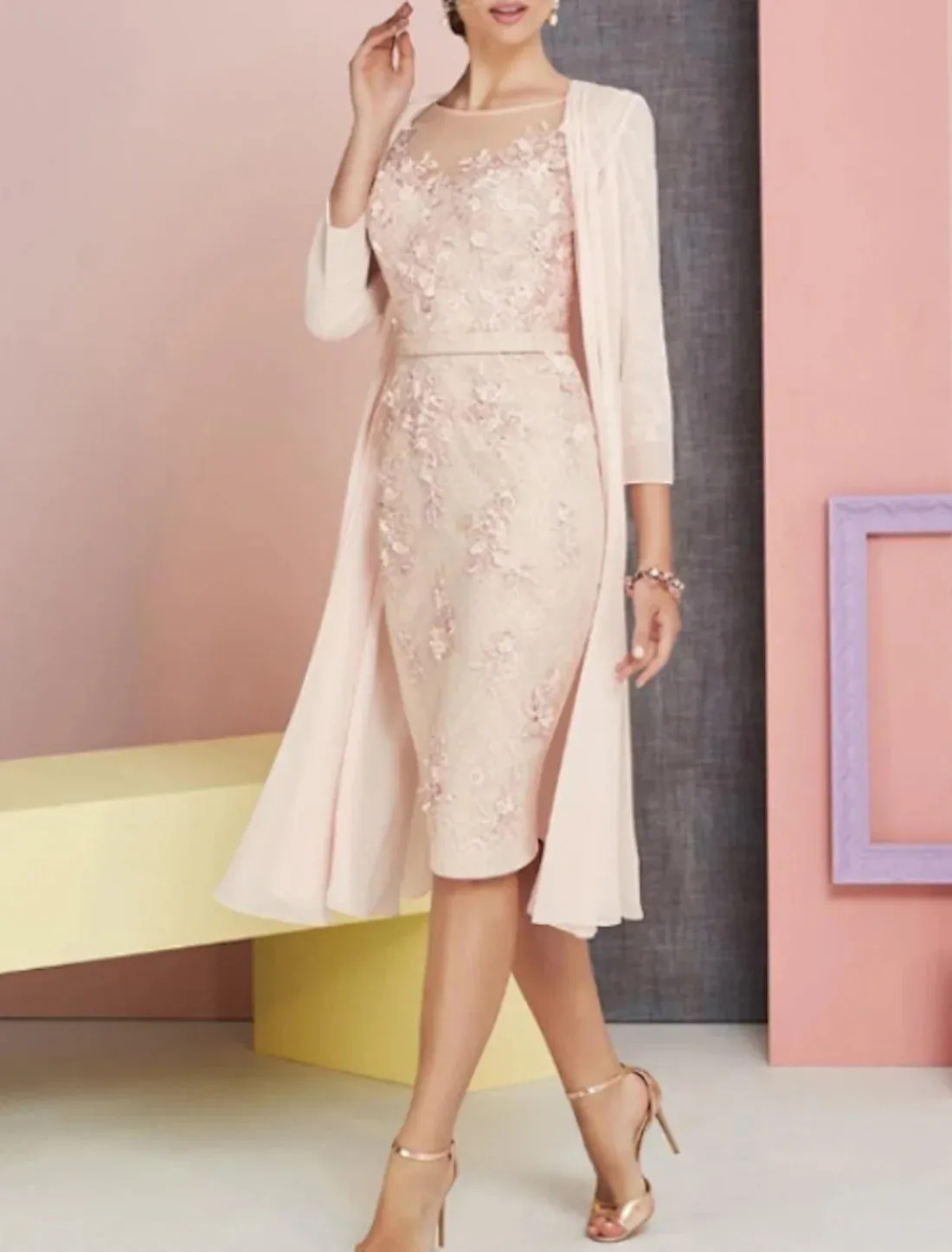 Luolandi Two Piece Sheath / Column Mother of the Bride Dress Wedding Guest Church Elegant Vintage Plus Size Bateau Neck Knee Length Chiffon Lace 3/4 Length Sleeve Jacket Dresses with Appliques Beautiful