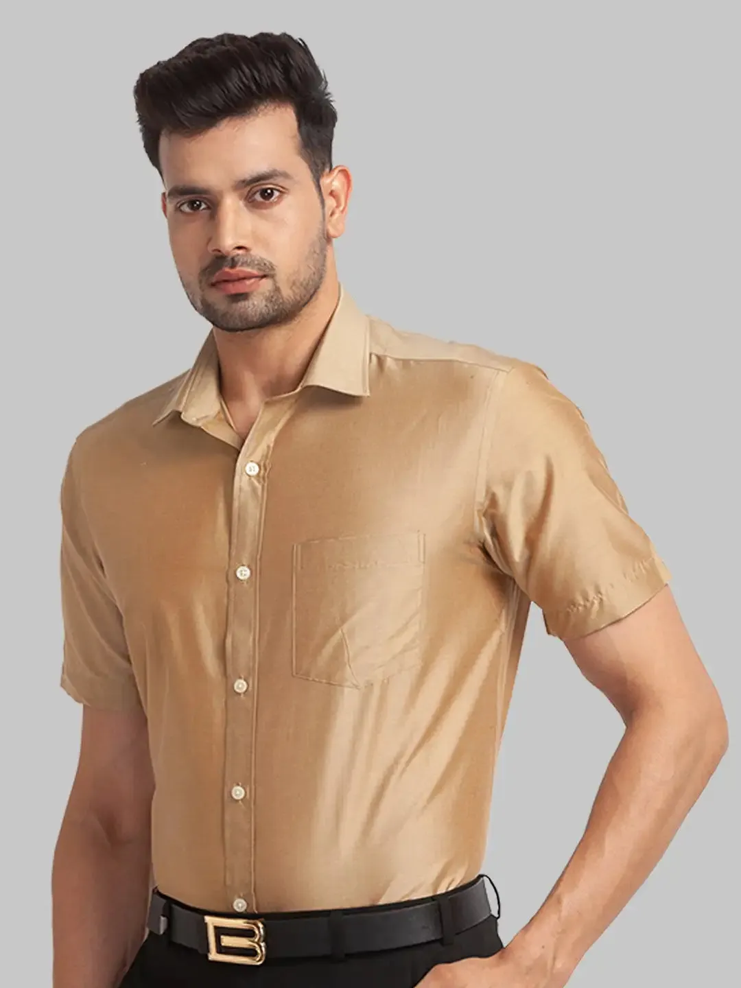 Men Fawn Regular Fit Solid Silk Half Sleeve Cut Away Collar Shirts