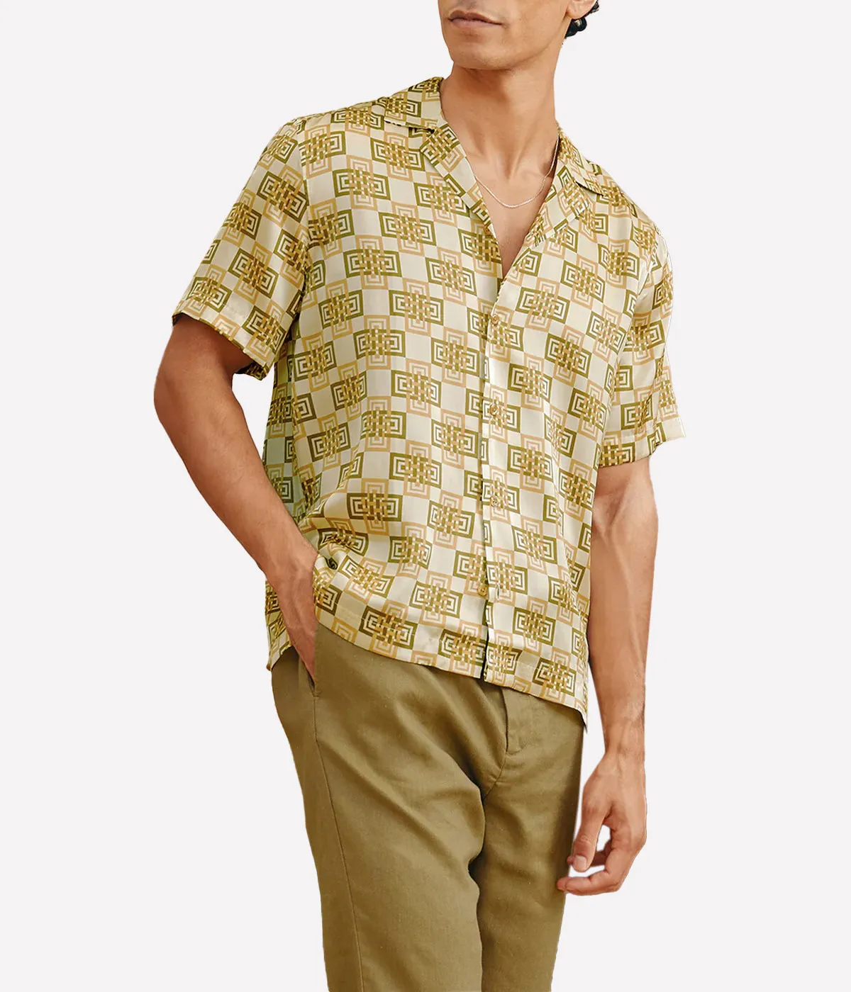 Roberto Silk Shirt Angra Clube Print in White Sand and Spinach