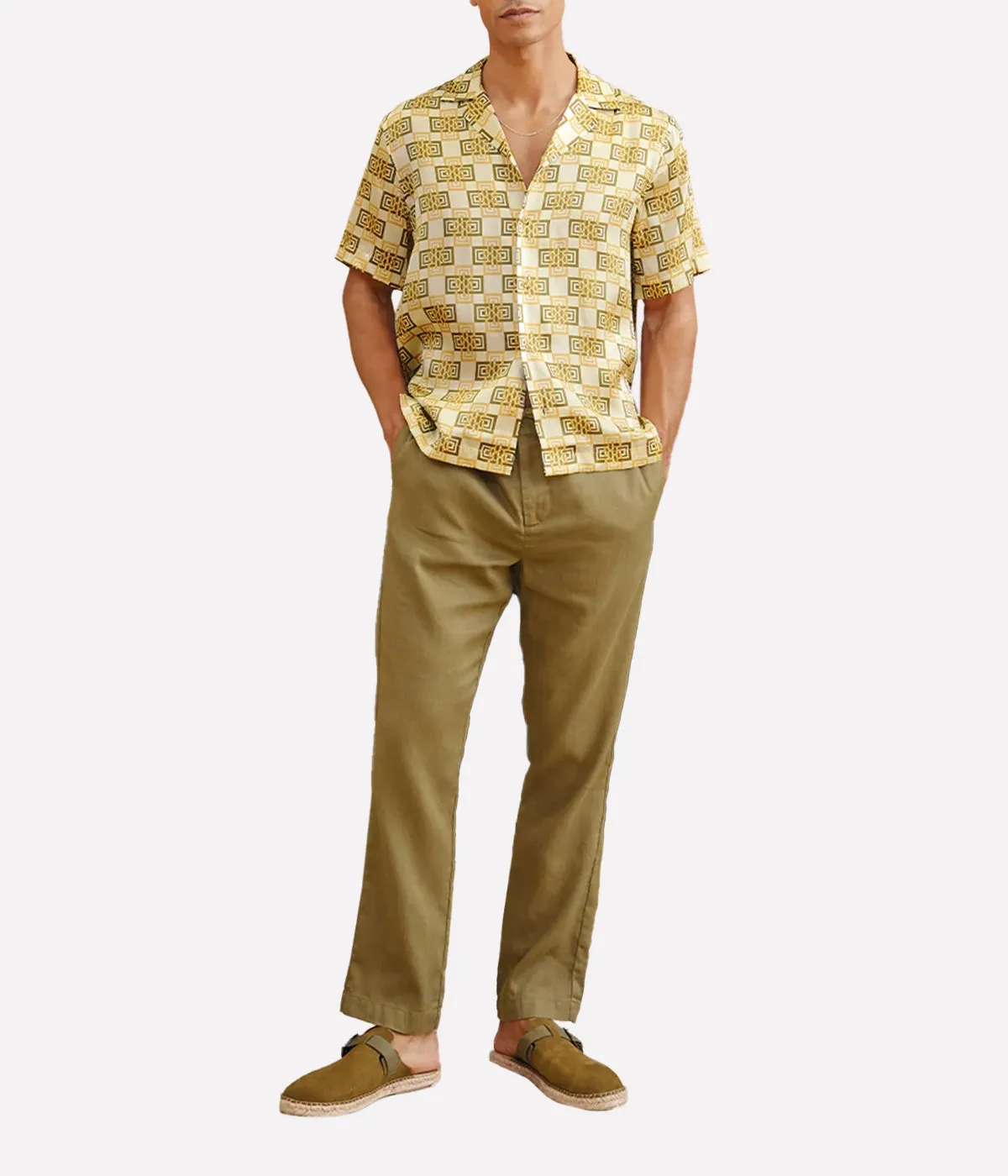Roberto Silk Shirt Angra Clube Print in White Sand and Spinach